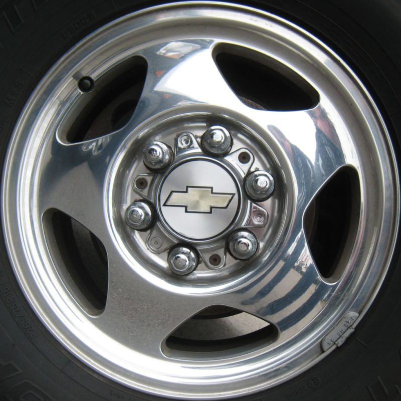 Chevrolet Tahoe 1999 OEM Alloy Wheels | Midwest Wheel & Tire