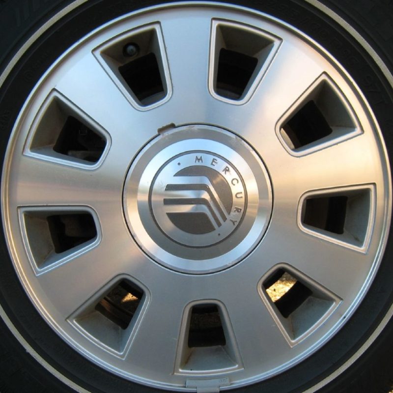 Mercury Grand Marquis 2004 OEM Alloy Wheels Midwest Wheel & Tire