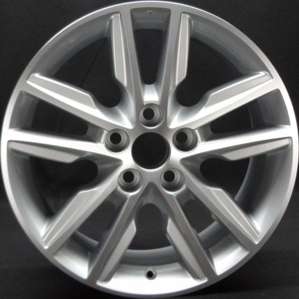 69623s_toyota_avalon_wheel_17 600x600